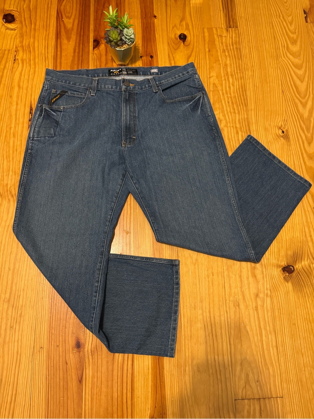 ARIAT Jeans Rebar M4 Mens 38/30 Relaxed Boot Denim Carbine Wash Work Wear (2)